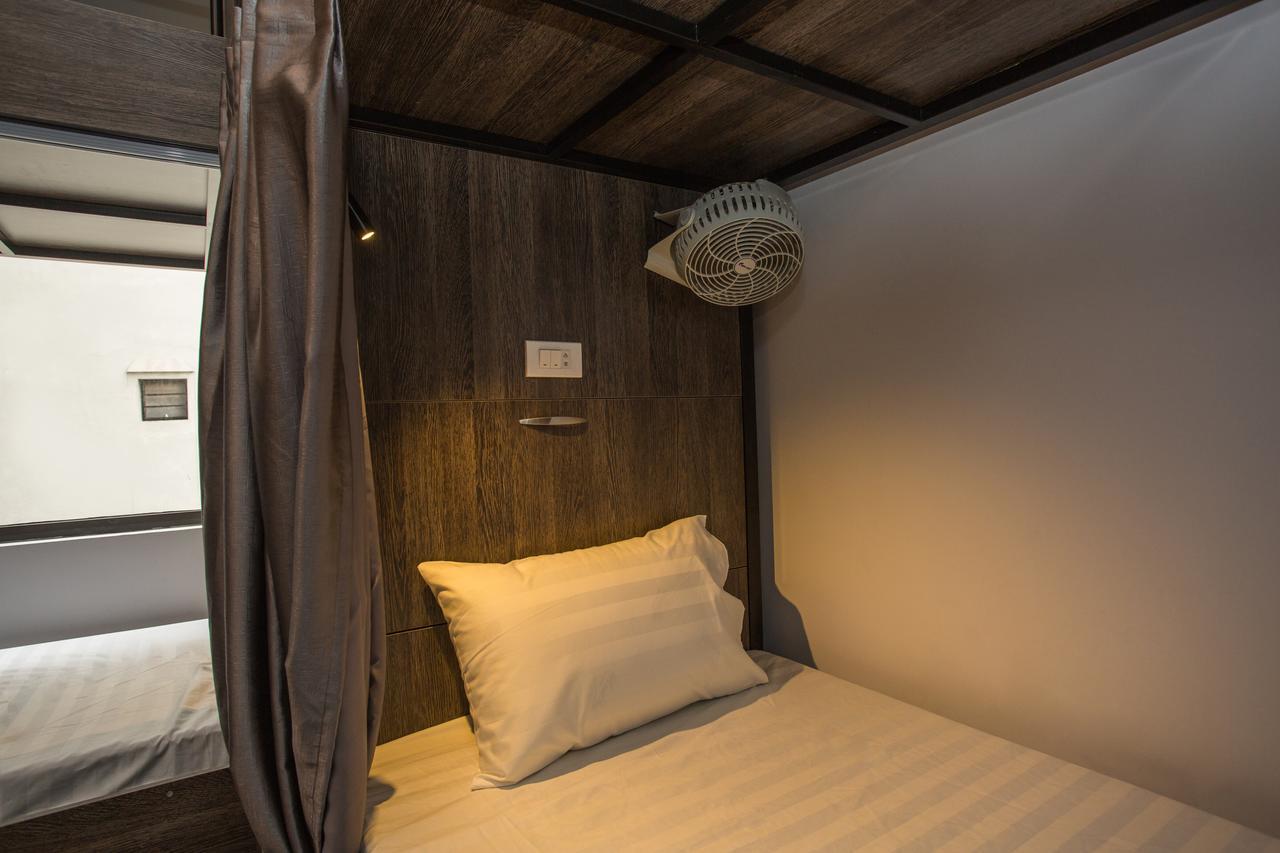 Vietnam Cheers Hostel Ханой Экстерьер фото