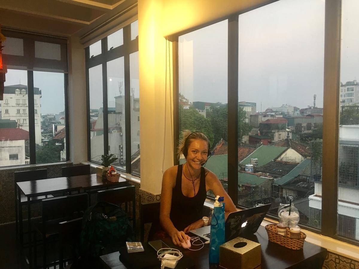 Vietnam Cheers Hostel Ханой Экстерьер фото