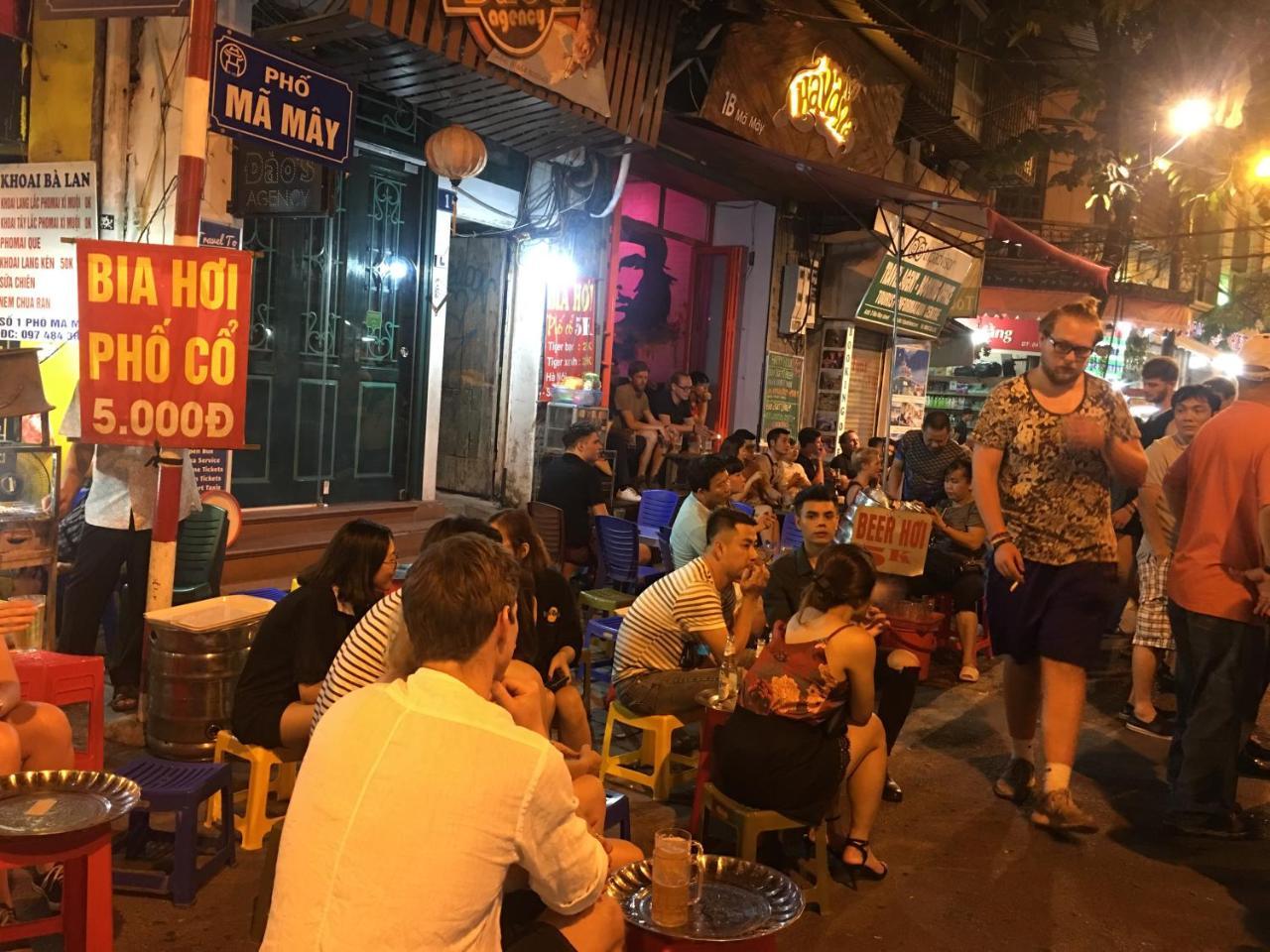 Vietnam Cheers Hostel Ханой Экстерьер фото