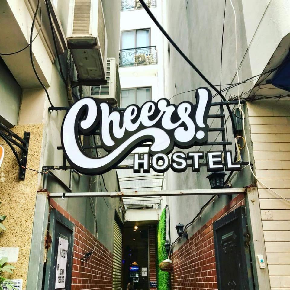 Vietnam Cheers Hostel Ханой Экстерьер фото